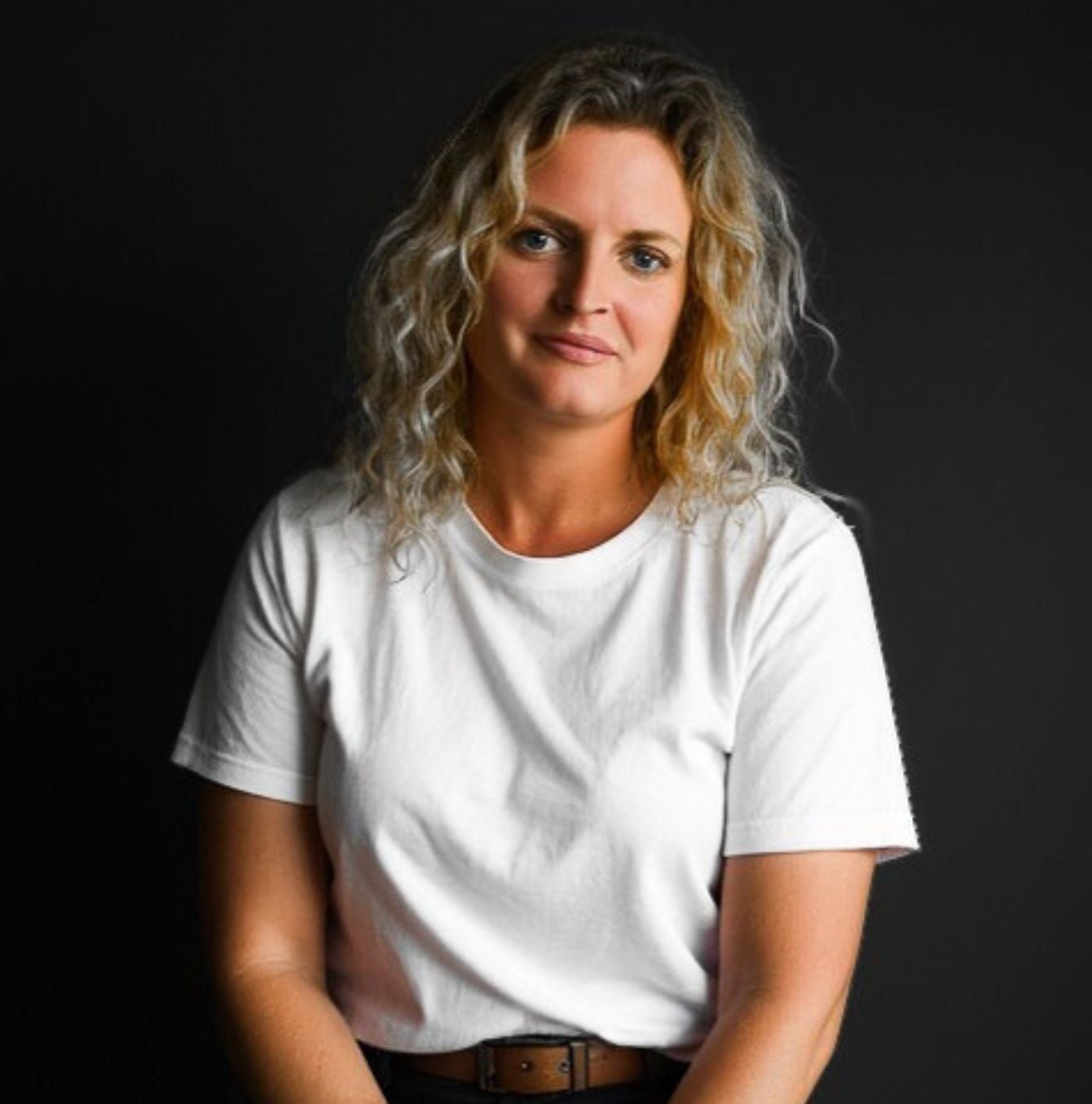 Julie Power of GoldieDawn